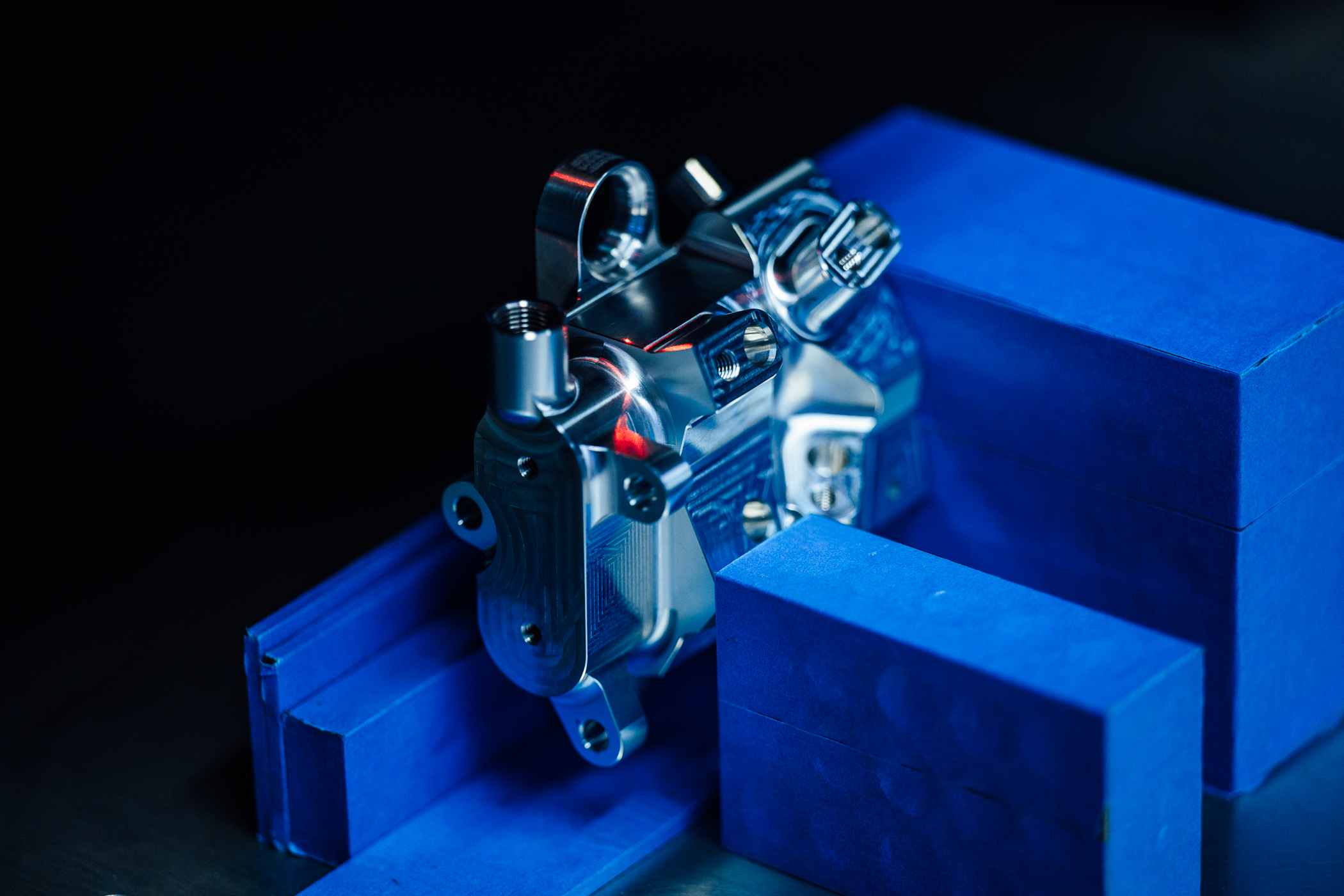 Precision engineered components | 5 axis CNC machining parts